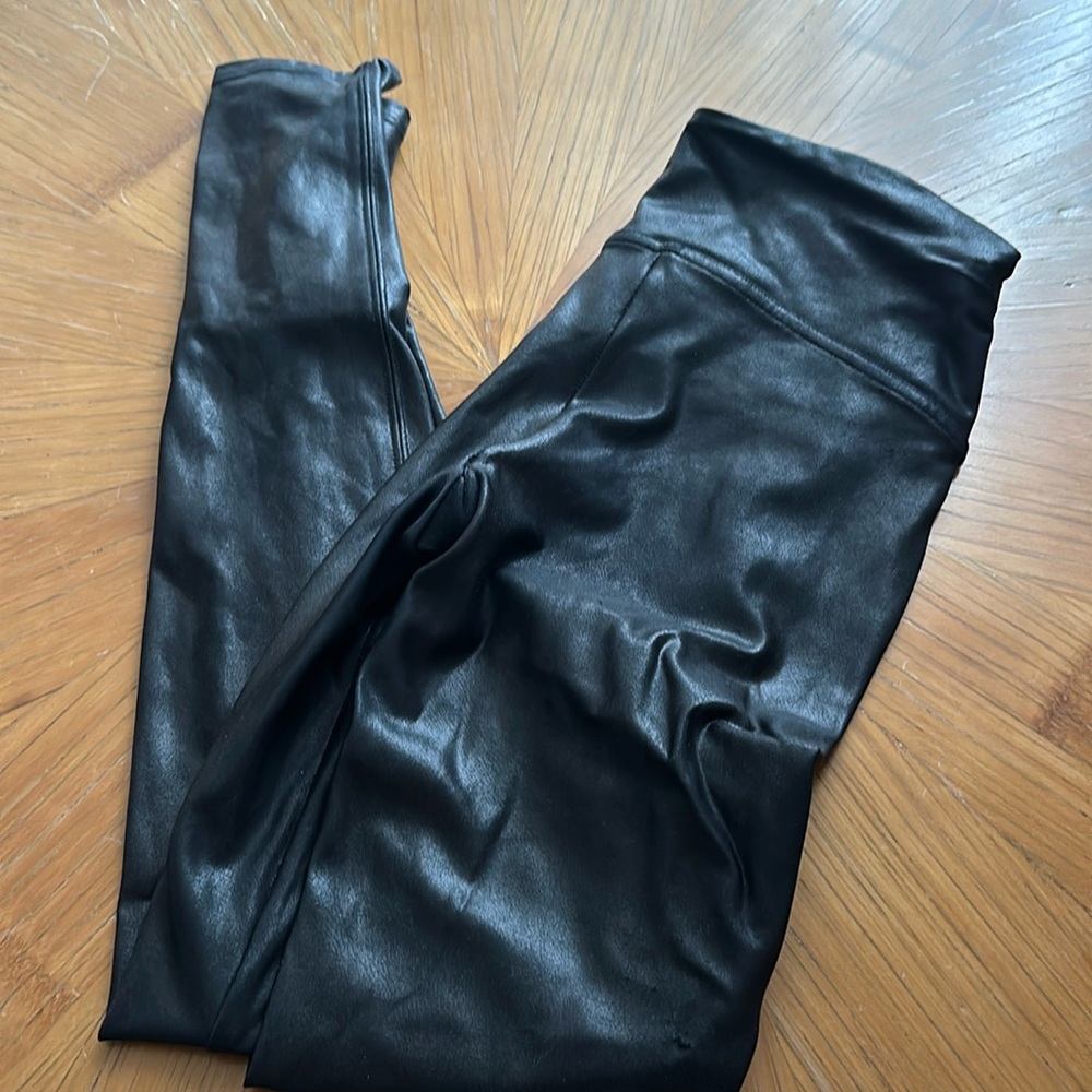Spanx faux leather legging